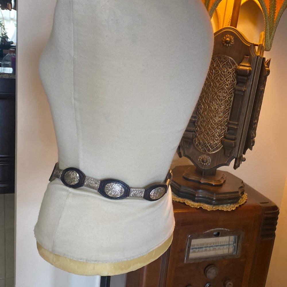 Vintage Mexican cowboy leather belt 32 S M